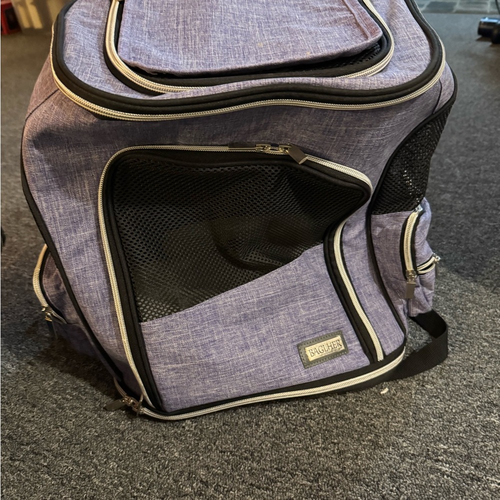 Expandable pet carrier backpack 
New without tags 
Grey and black